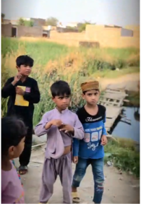 سینکڑوں گھروں پر مشتمل آبادی کالج روڈ سیم واہ پل سے محروم بچے بزرگ خواتین شدید متاثر