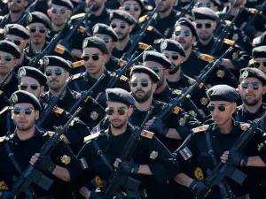 ایران کا عسکری پالیسی دفاعی سے جارحانہ حکمتِ عملی میں تبدیل کرنے کا اعلان