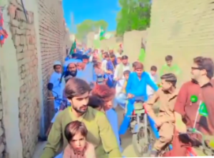 شیر گڑھ کے نواحی علاقہ چک کمبوہ  میں جشنِ عید میلادالنبی ﷺ کے سلسلے میں ایک عظیم الشان جلوس کا انعقاد