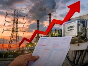 بجلی صارفین کے لیے ایک اور جھٹکا، فی یونٹ قیمت میں 2 روپے 56 پیسے اضافے کی تیاری